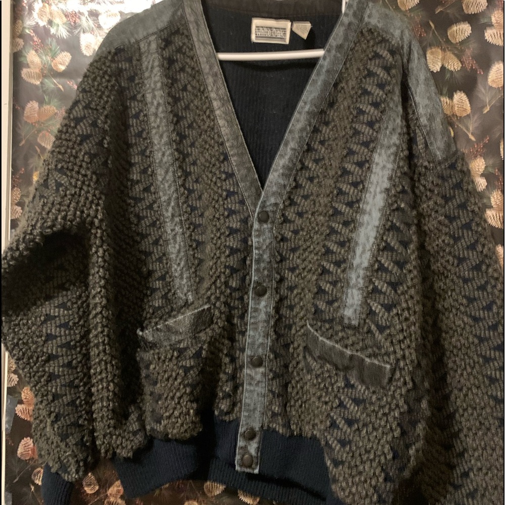 Men’s Sweater - LG. distressed snap front - $20